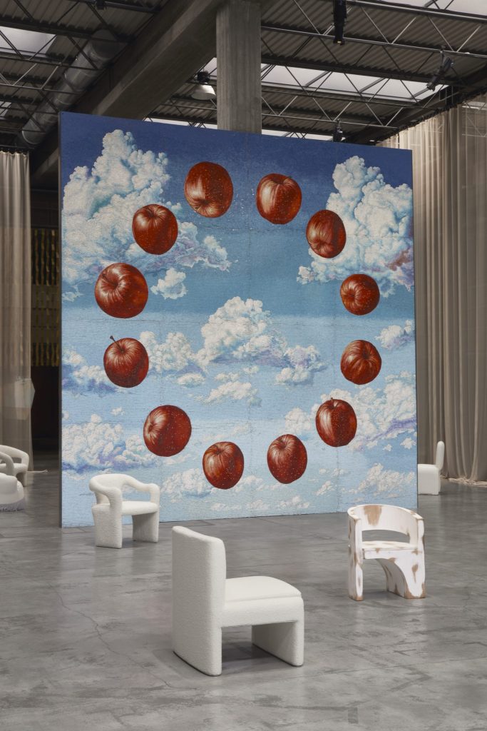 AR_MDW24_NILUFAR_12-Chairs-For-Meditations_Ph.-Alejandro-Ramirez-Orozco